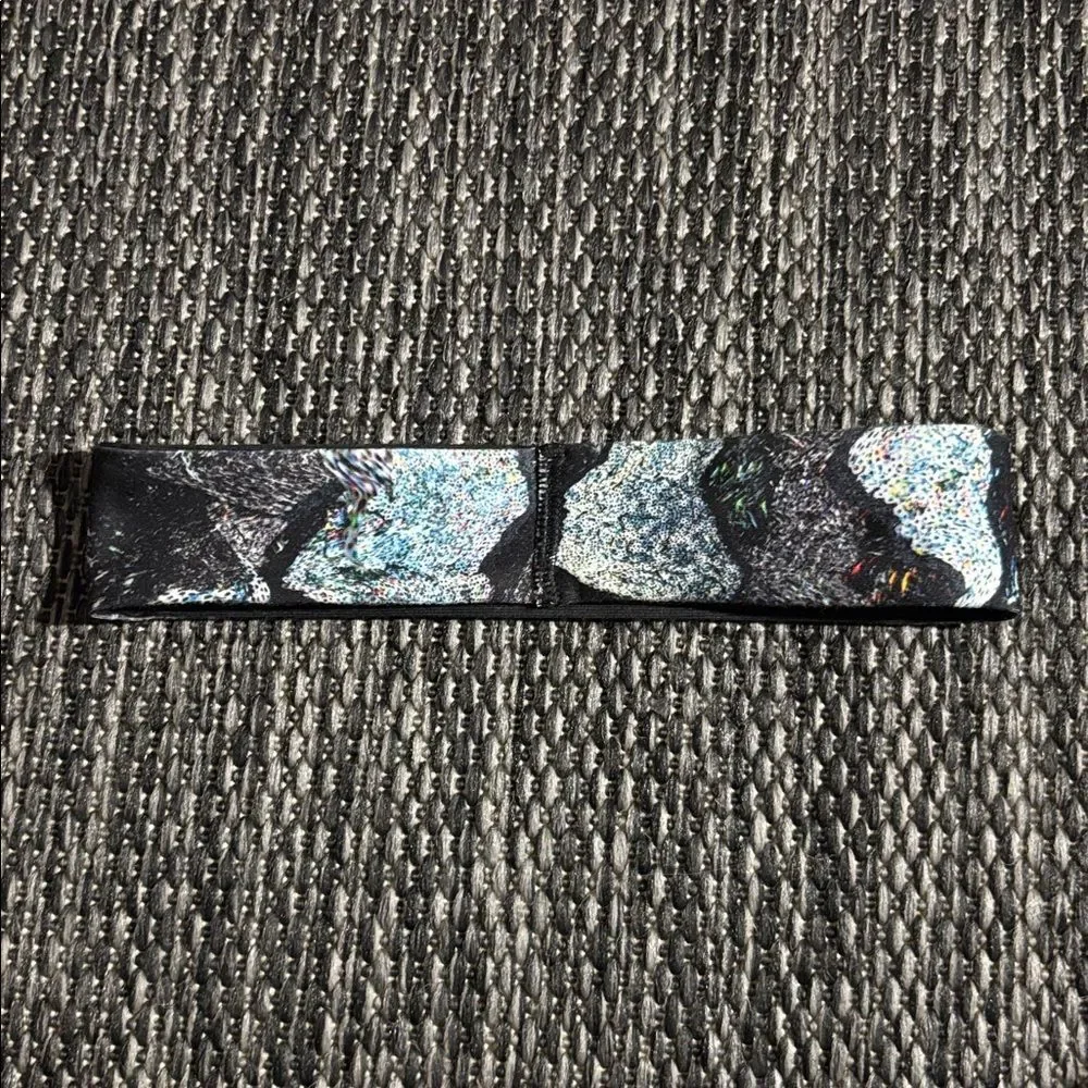 Ivivva by Lululemon reversible headband